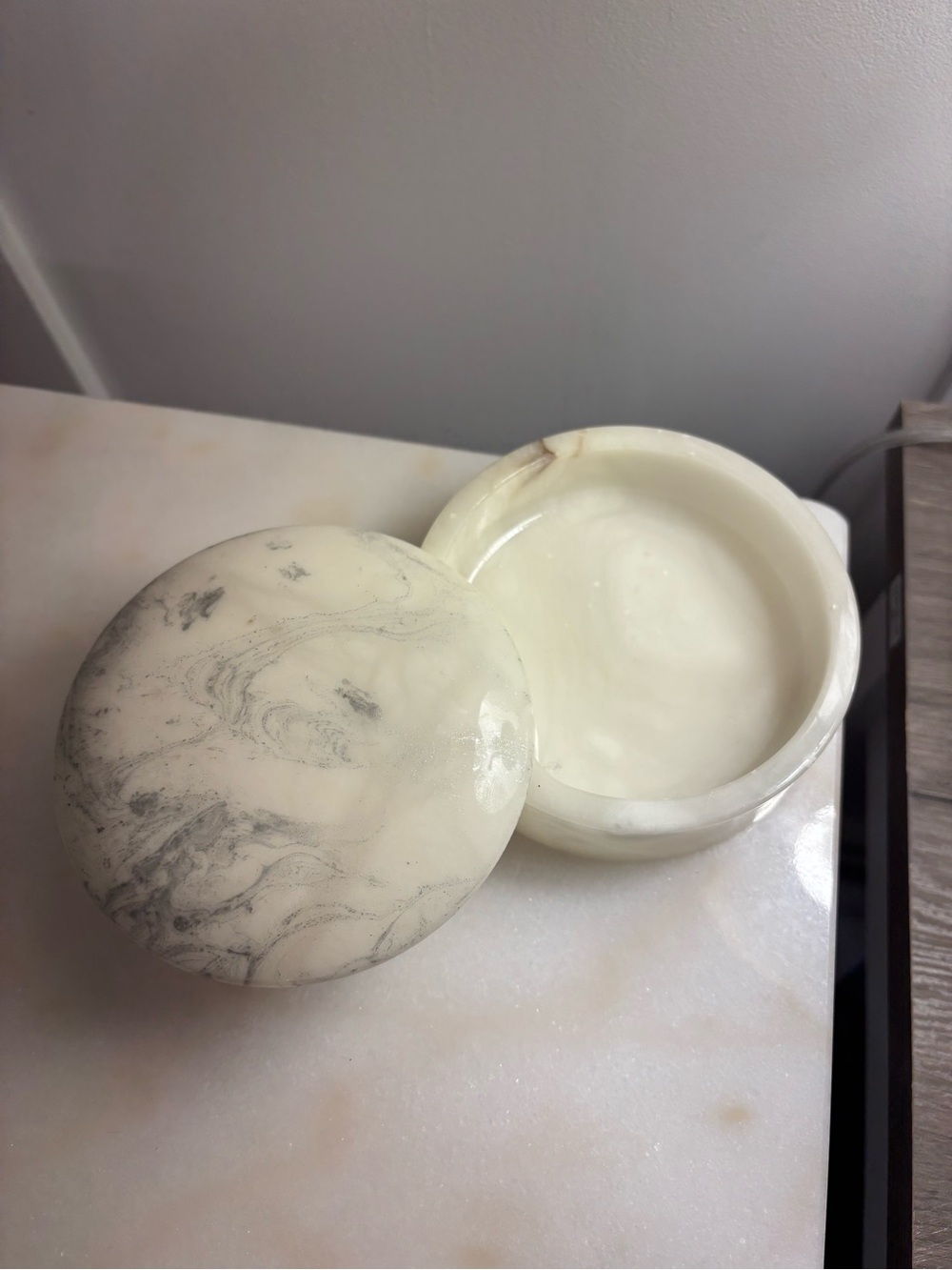 Round Marbleized Trinket Box - White with Gray Veining